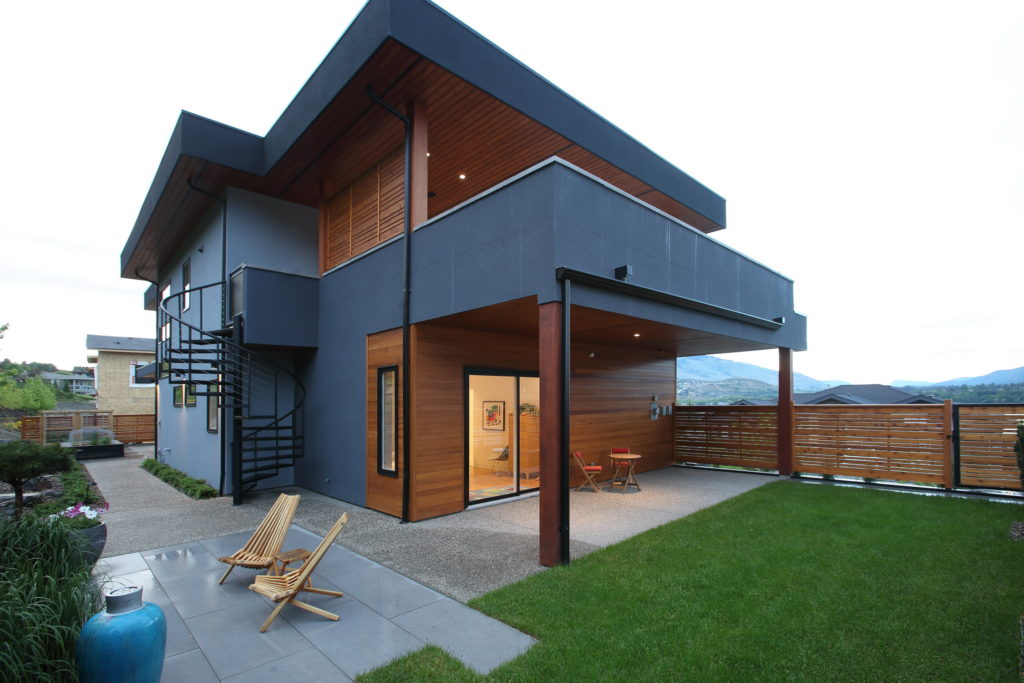 The Naoum-Parkes Residence